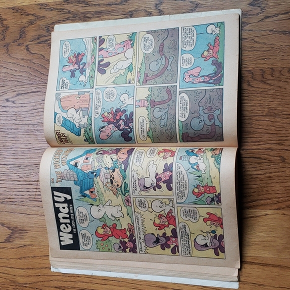 Vintage 60s Wendy Witch World Vol. 1 No. 1 Harvey Comics Comic Book - Picture 14 of 16
